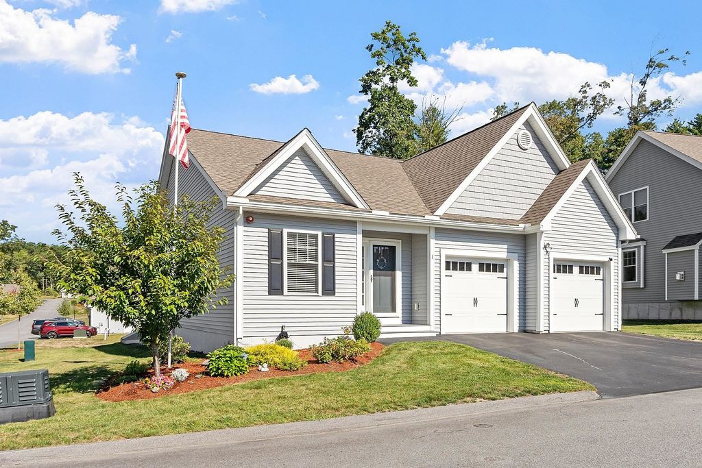 Photo of 1 Redwood Road, Pelham, NH 03076 (MLS # 5060277)