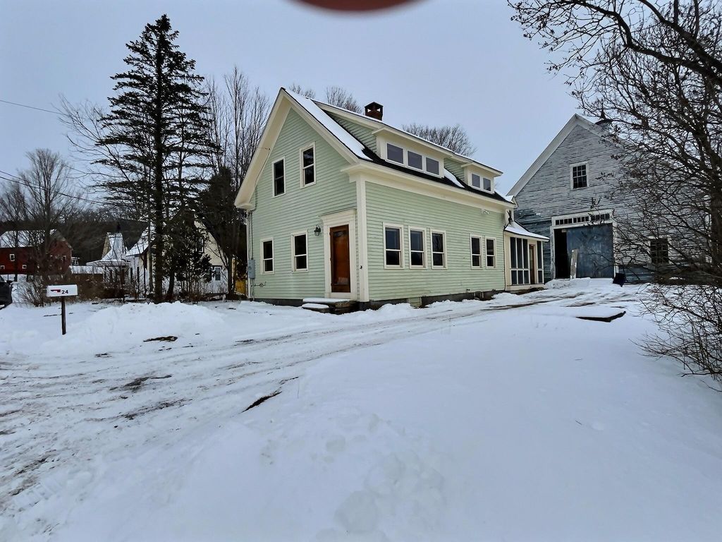 Photo of 24 Greenhouse Lane, Bradford, NH 03221 (MLS # 5075022)