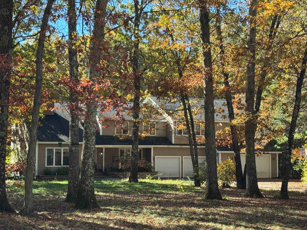 Photo of 30 Schaeffer Circle, Hudson, NH 03051 (MLS # 5066877)
