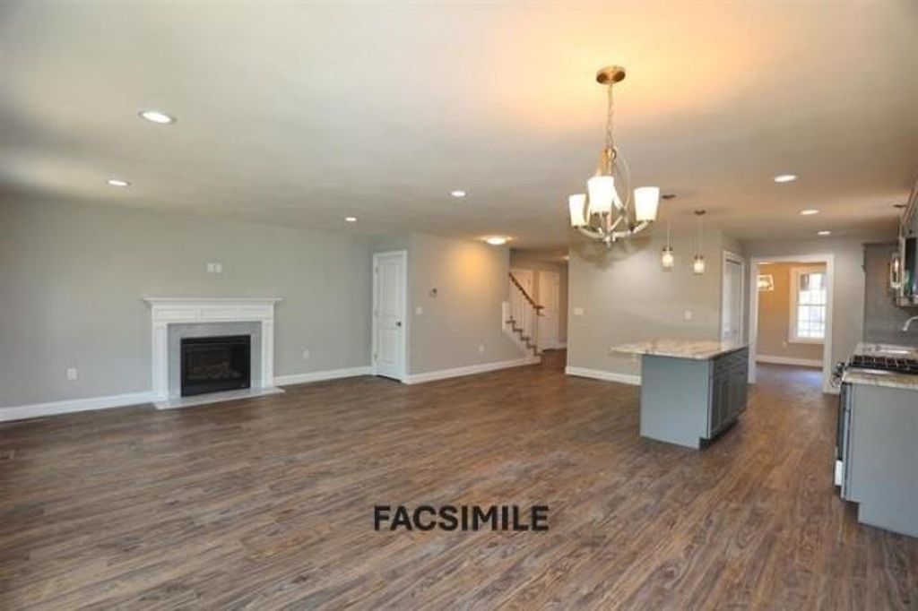 Photo of 7 Talent Road, Litchfield, NH 03052 (MLS # 5051511)