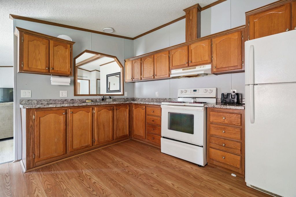 Photo of 30 Cherokee Way, Rochester, NH 03867 (MLS # 5063747)
