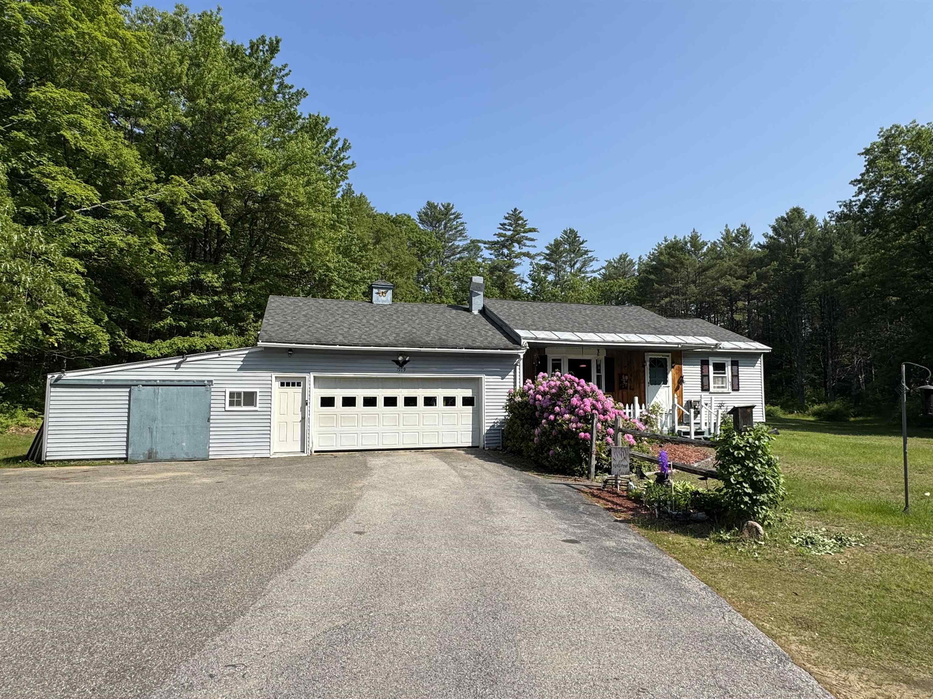 214 Daniel Webster Highway