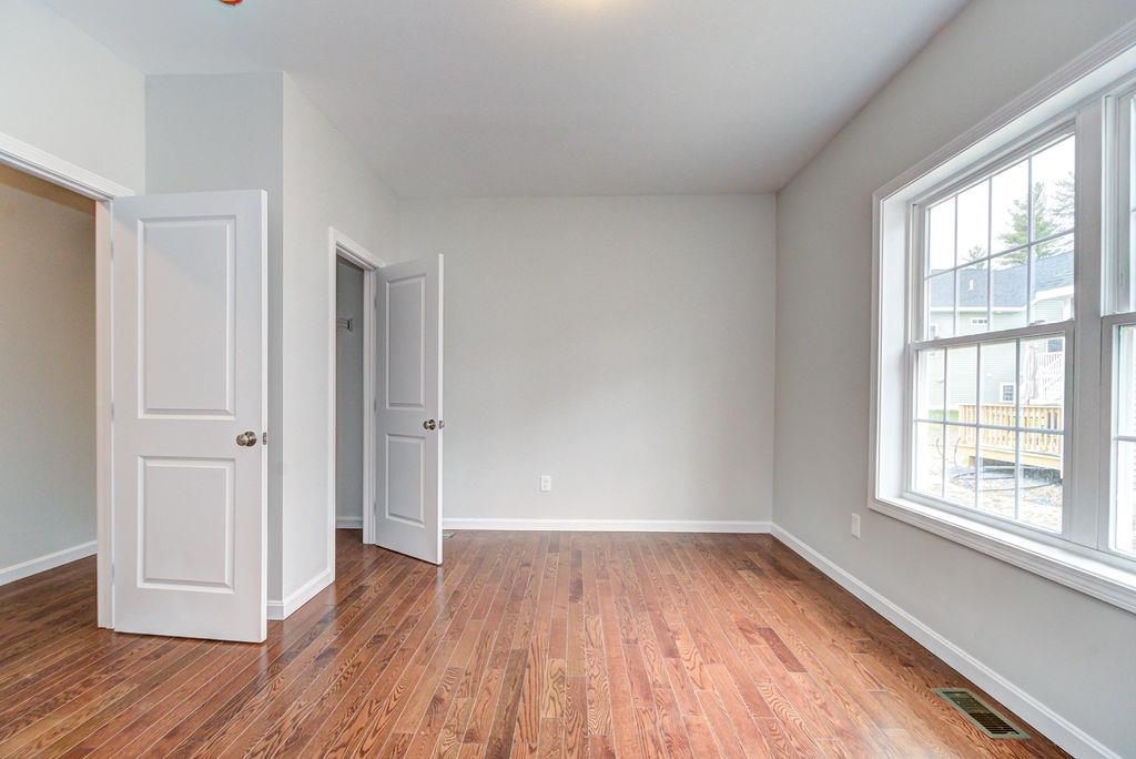 Pelham, New Hampshire 03076, United States, 2 Bedrooms Bedrooms, ,2 BathroomsBathrooms,Residential,Active,114926