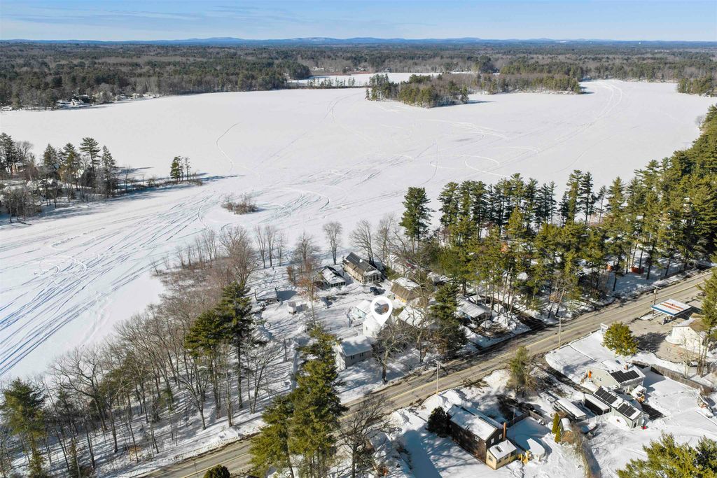 Photo of 32 Main Street, Kingston, NH 03848 (MLS # 5076058)