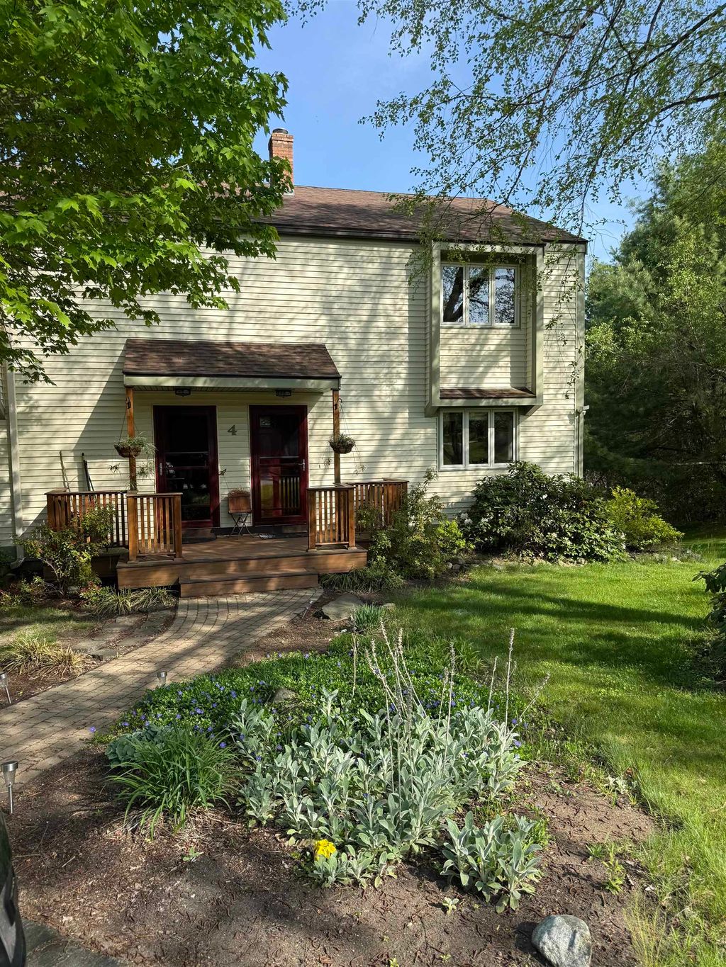 Photo of 4 rocco Drive, Derry, NH 03038 (MLS # 5089585)