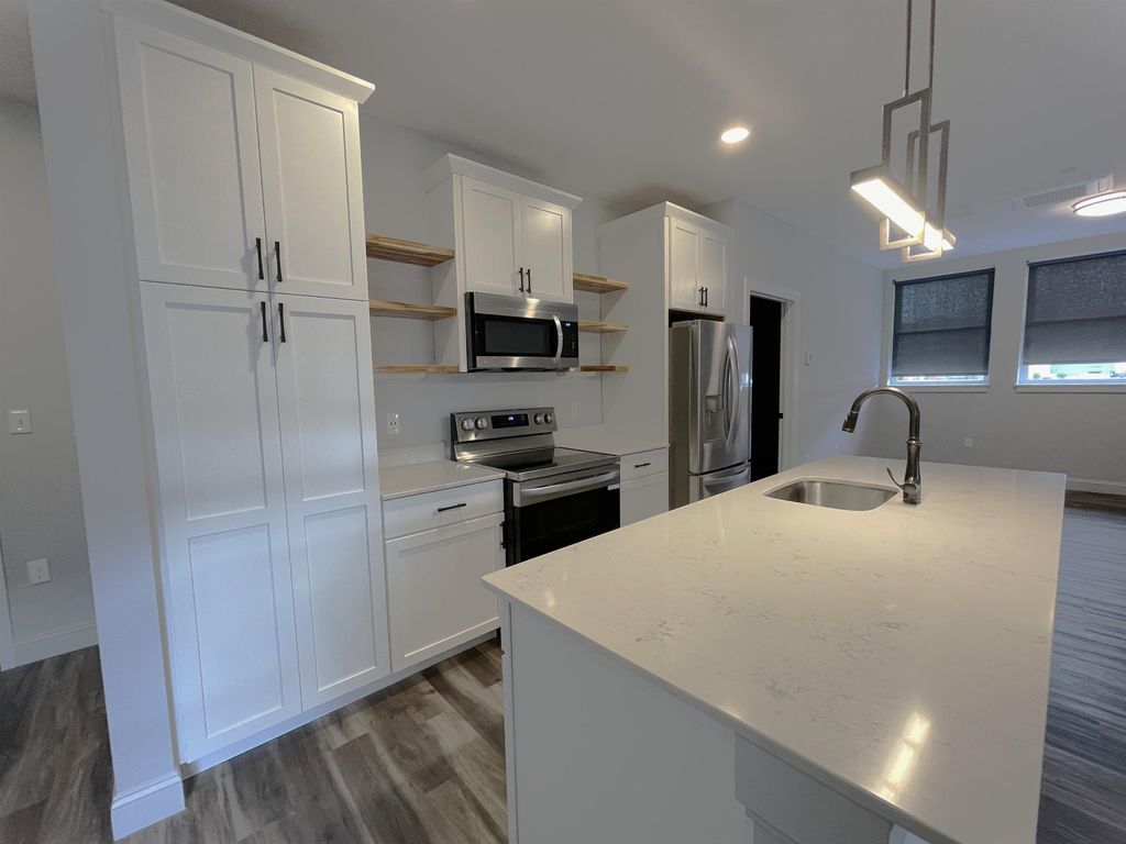 Photo of 25 Lowell Street #104, Manchester, NH 03101 (MLS # 5067181)