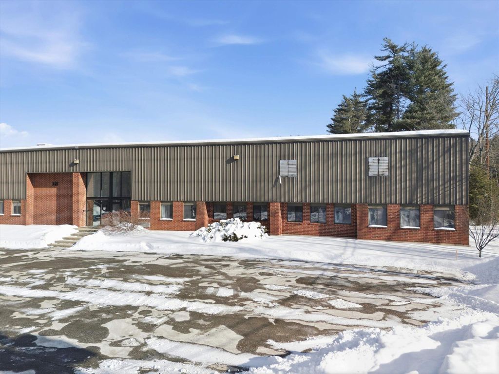 Photo of 321 Commerce Way, Pembroke, NH 03275 (MLS # 5076200)