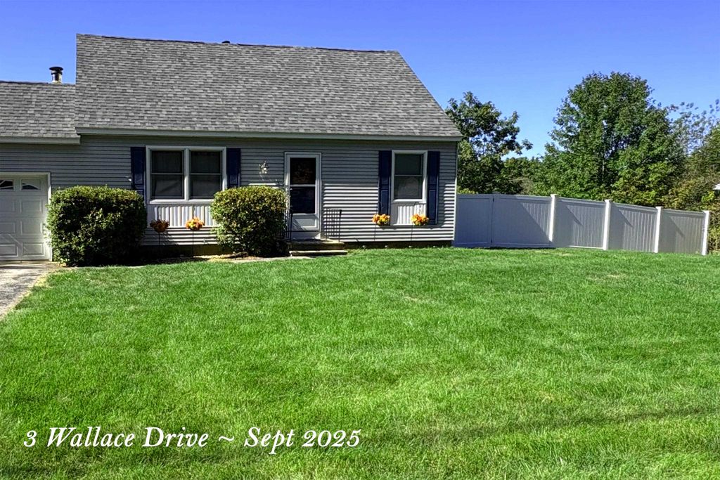 Photo of 3 Wallace Drive, Merrimack, NH 03054 (MLS # 5083705)
