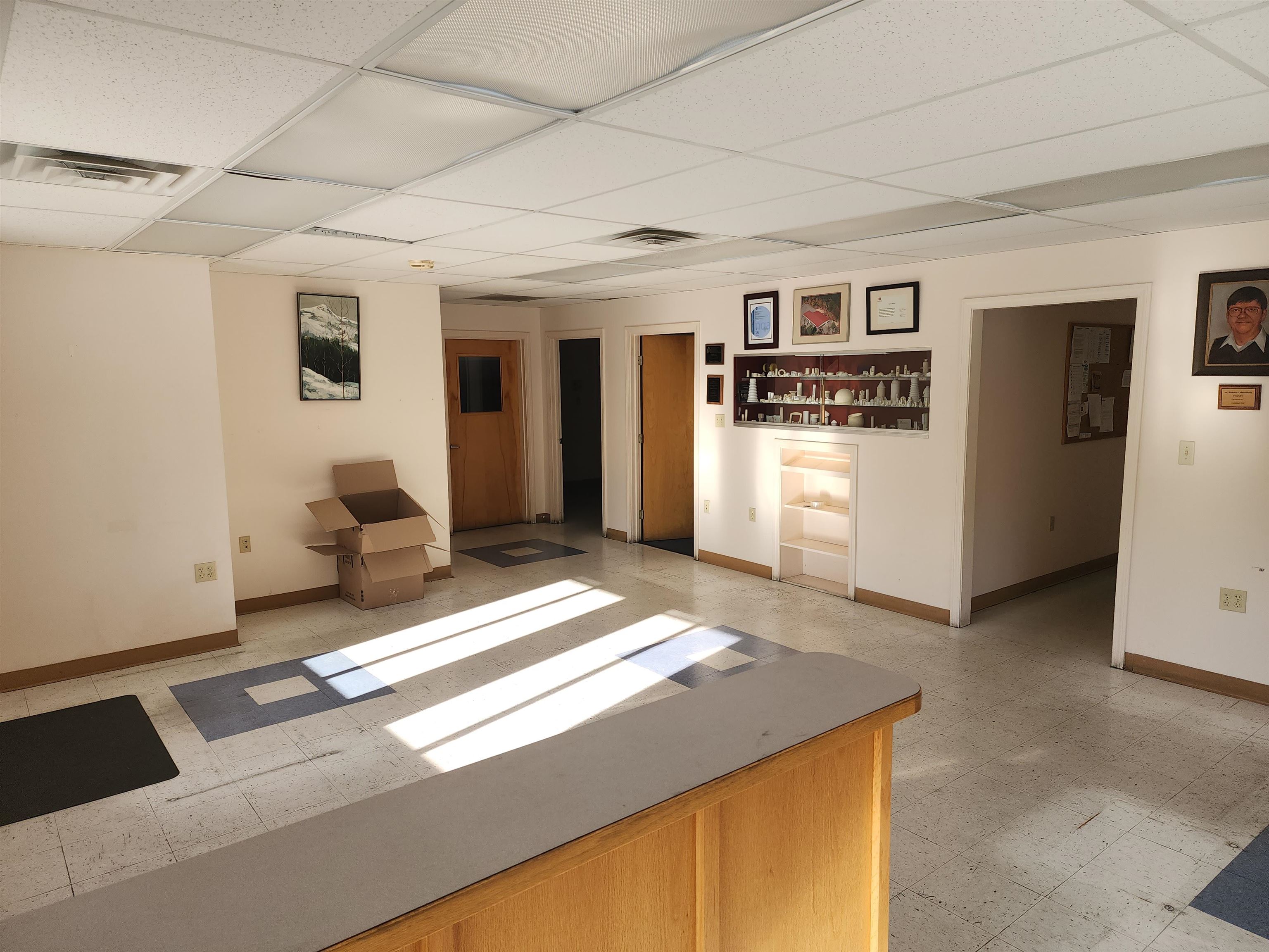 1467 & 1469 East Main Street