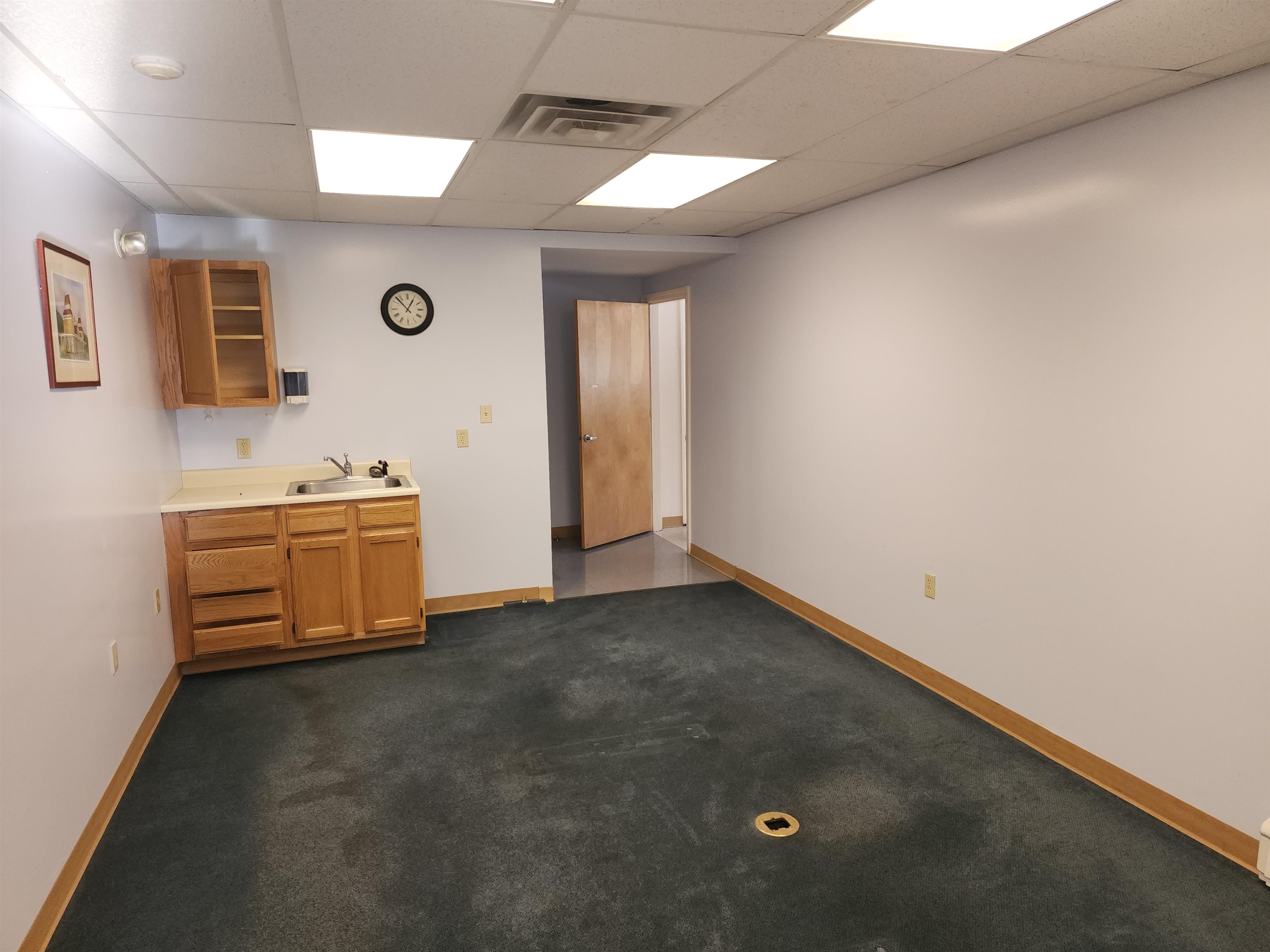 1467 & 1469 East Main Street