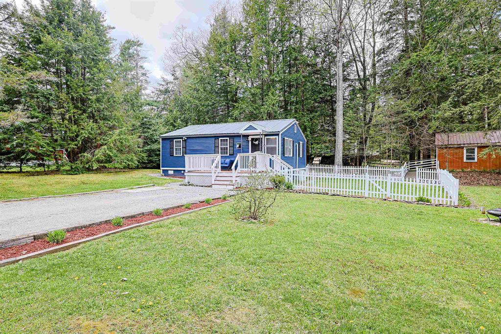 Photo of 1 Midnight Walk, Hillsborough, NH 03244 (MLS # 5088501)