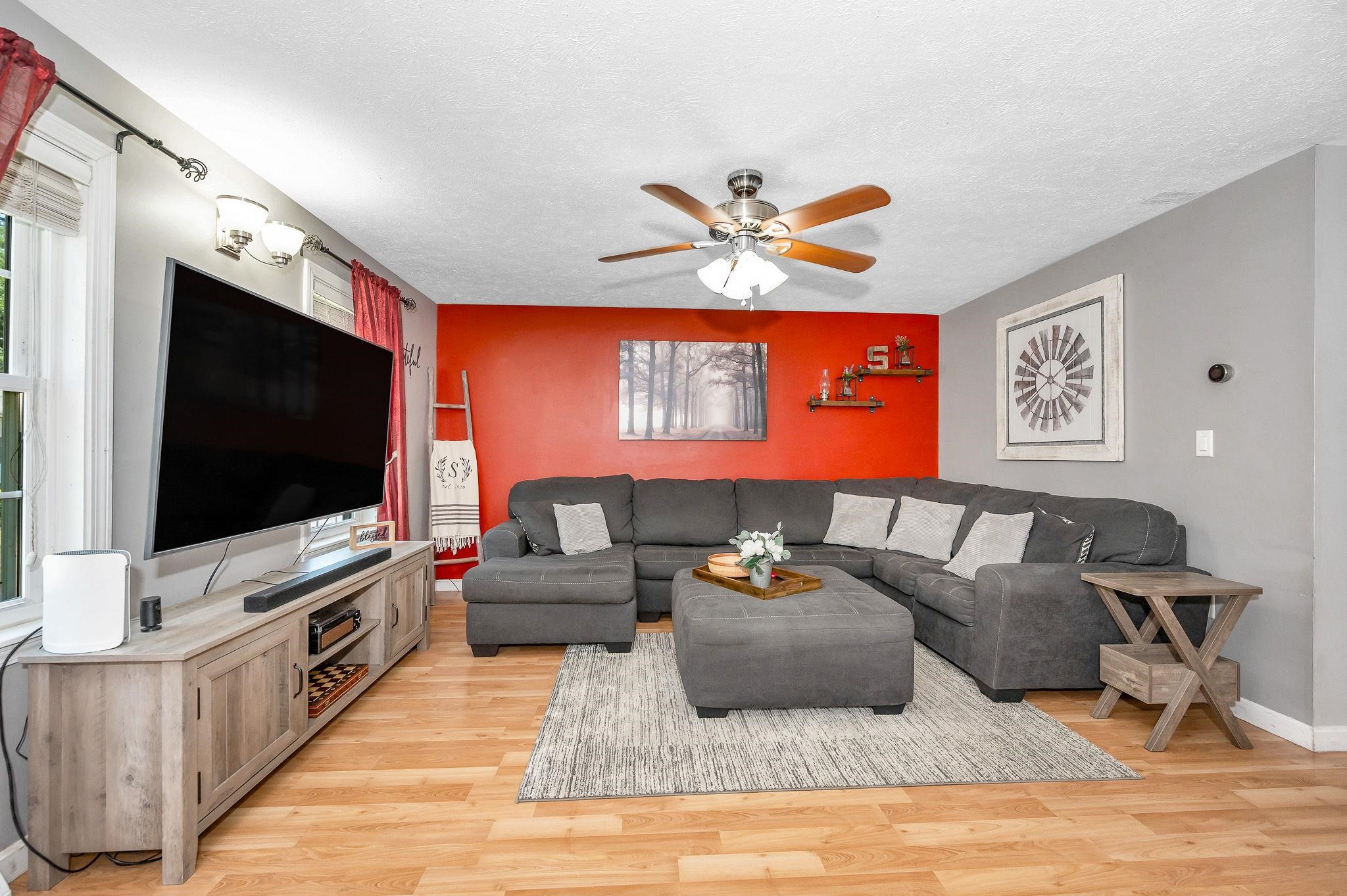 14 Beaujolais Drive