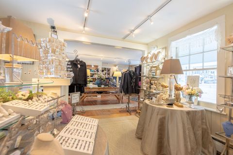 16 West Main Street Wilmington VT 05363