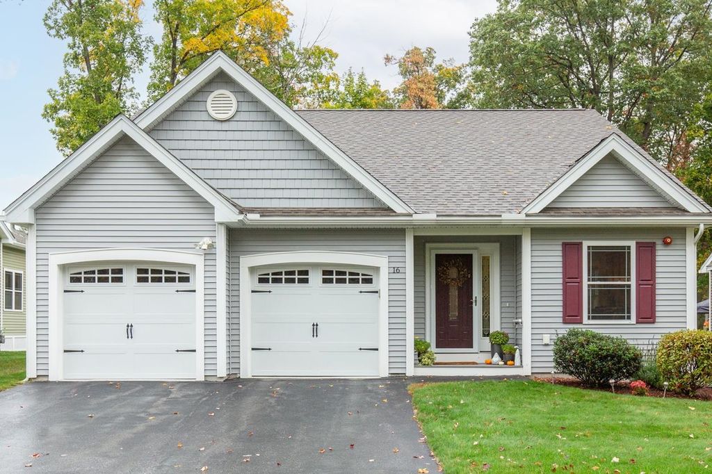 Photo of 16 Dragonfly Drive, Pelham, NH 03076 (MLS # 5065194)