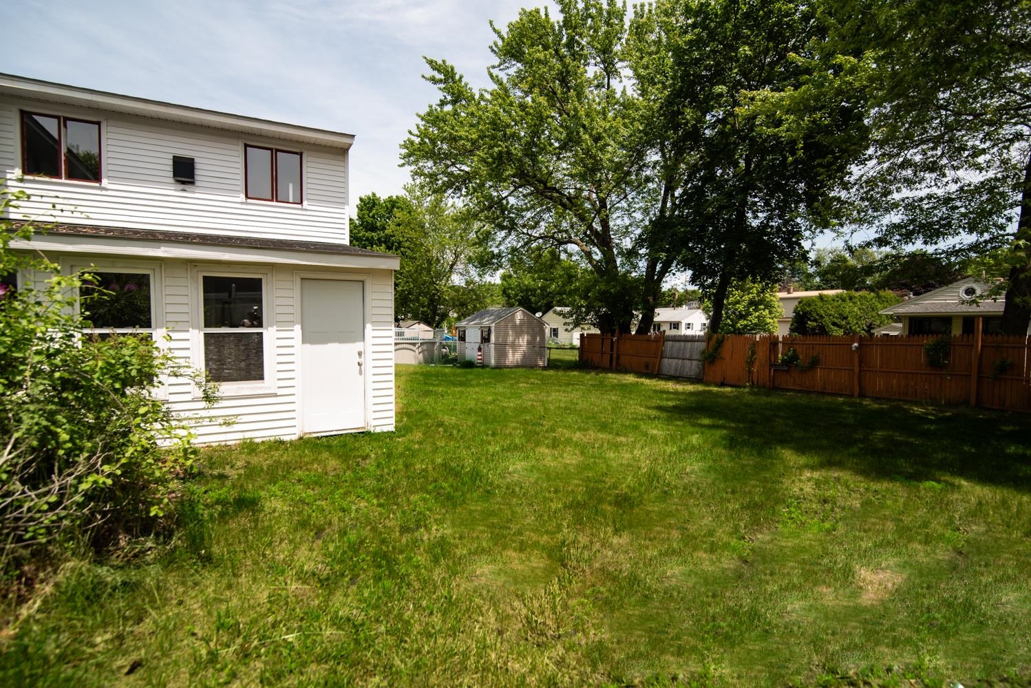 82 S Jewett Street
