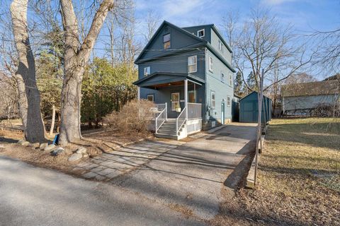 4 University Road Burlington VT 05401