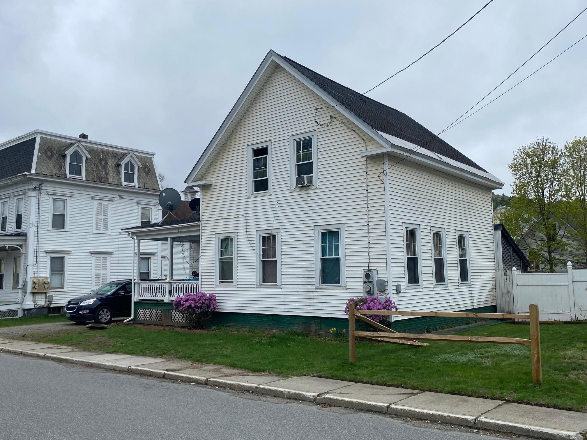 32 Myrtle Street