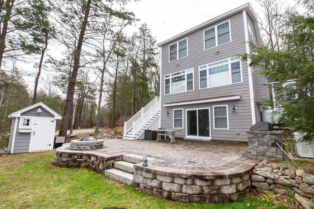 Photo of 271 Pond View Drive, Hampstead, NH 03826 (MLS # 5076900)