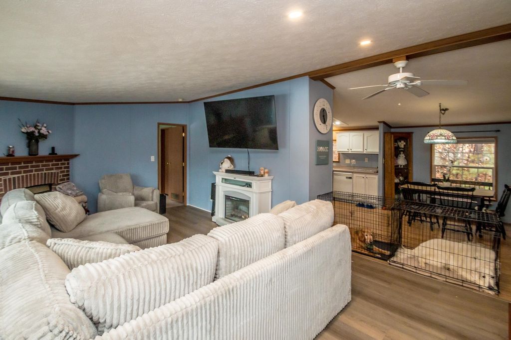 Photo of 20 Lighthouse Lane, Conway, NH 03860 (MLS # 5079812)