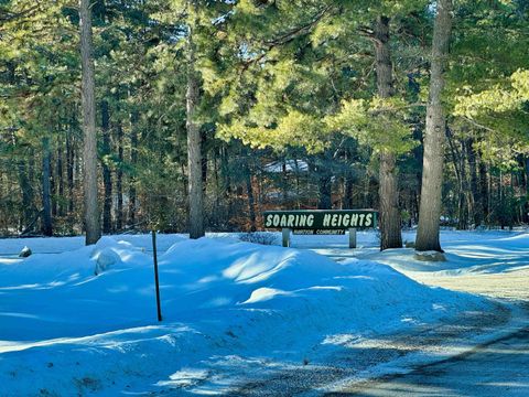 12 Logan Way Ossipee NH 03890