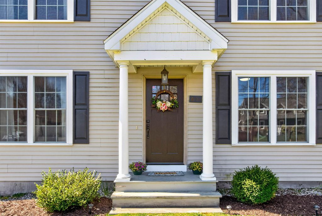 Photo of 6 Pond Street, Newton, NH 03858 (MLS # 5086052)