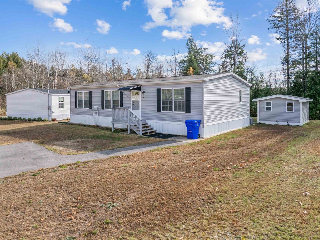 Photo of 9 Aspen Road, Tilton, NH 03276 (MLS # 5069060)