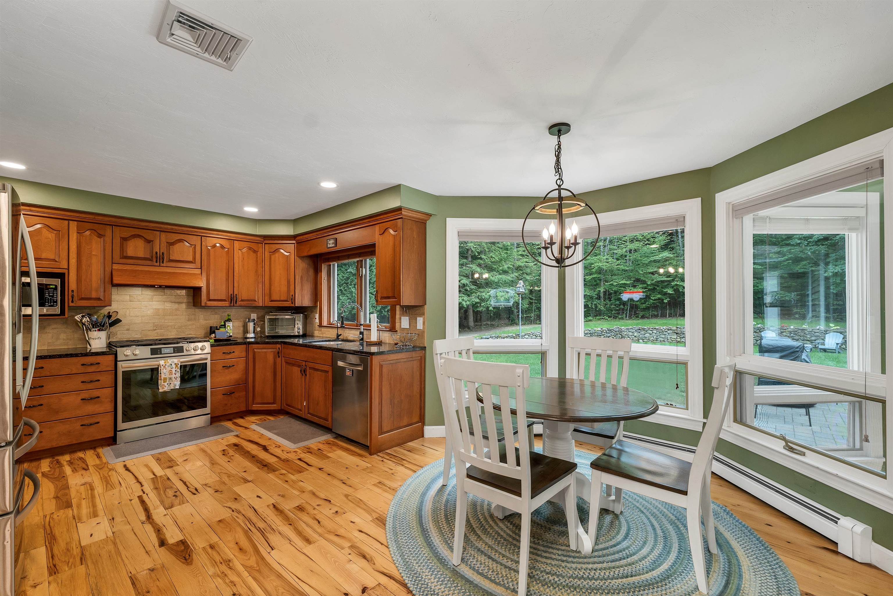 5 Longview Drive
