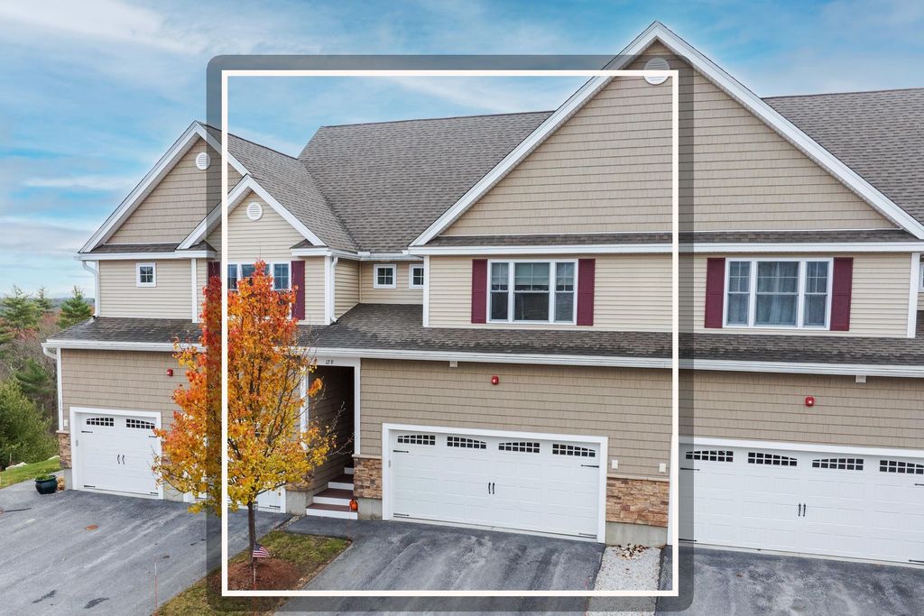 Photo of 12 Manor Drive #B, Hooksett, NH 03106 (MLS # 5070103)