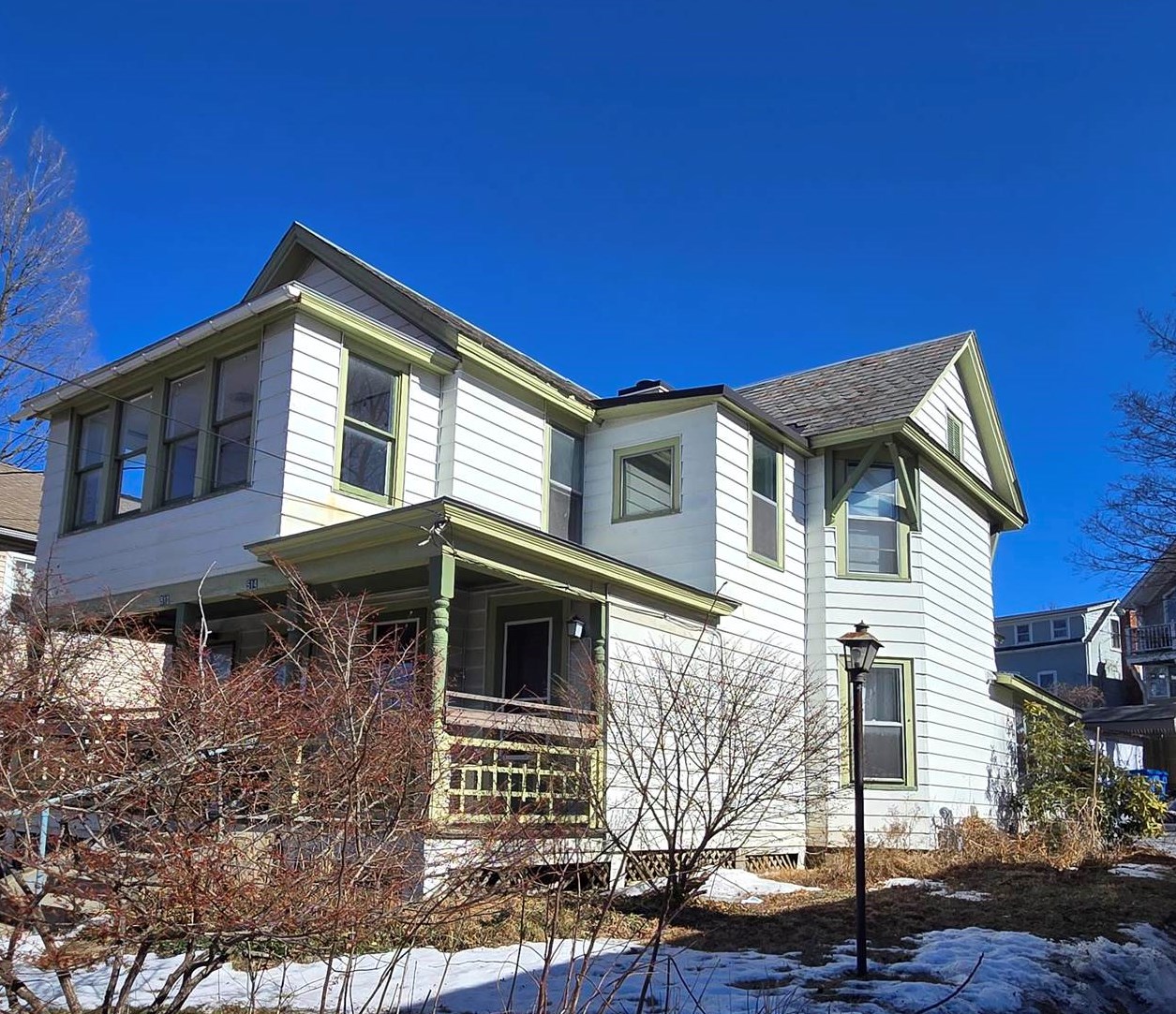 512-514 Saint Paul Street