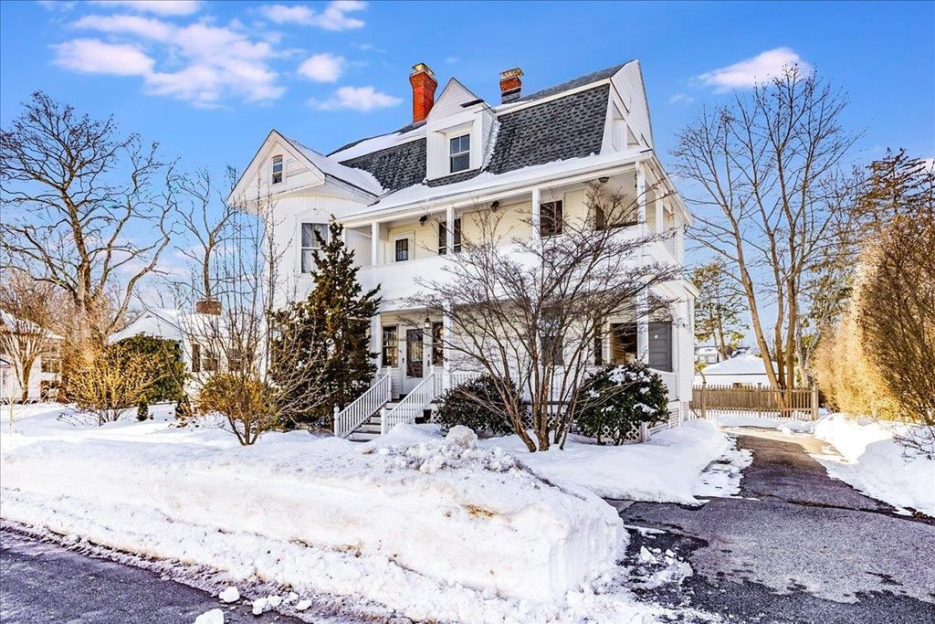 Photo of 126 Wibird Street #1, Portsmouth, NH 03801 (MLS # 5076448)