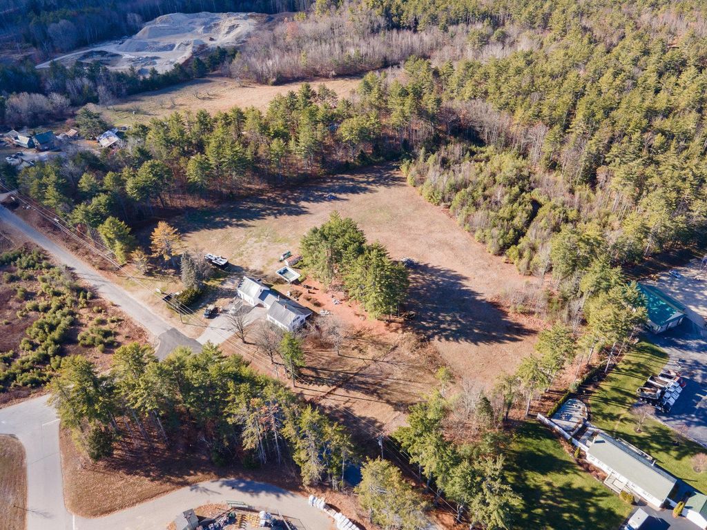 Photo of 16 Isaac Buswell Road, Ossipee, NH 03864 (MLS # 5069778)