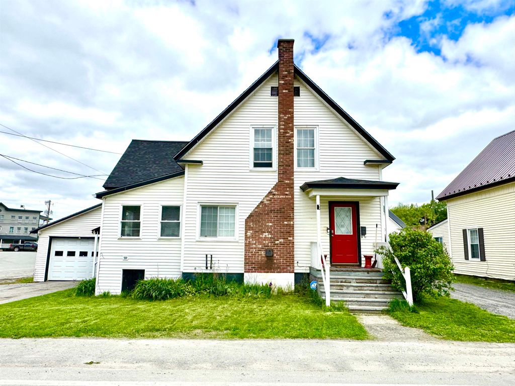 Photo of 15 Park Street, Colebrook, NH 03576 (MLS # 5042396)