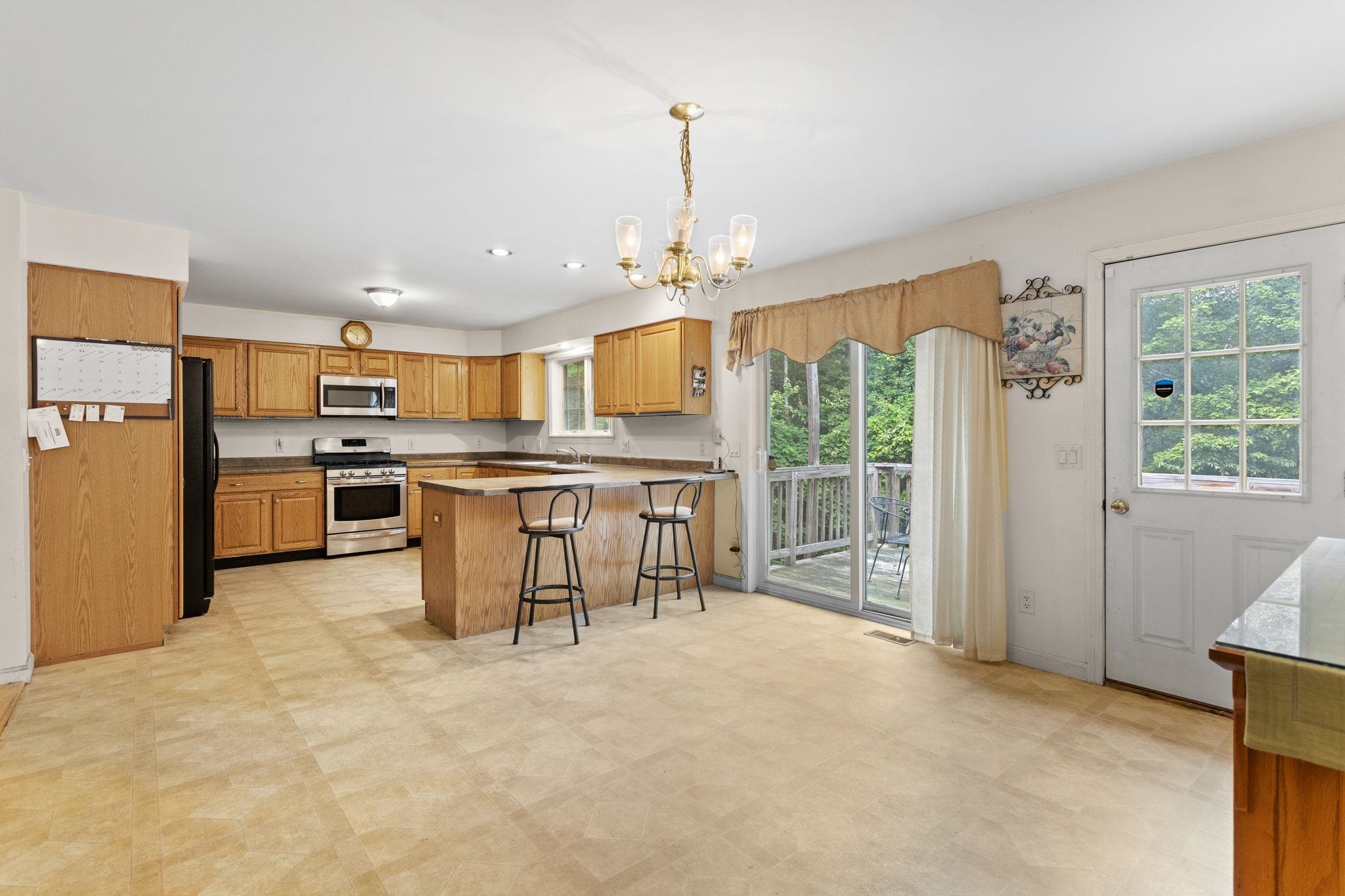 Chichester, New Hampshire 03258, United States, 3 Bedrooms Bedrooms, ,3 BathroomsBathrooms,Residential,Active,208290