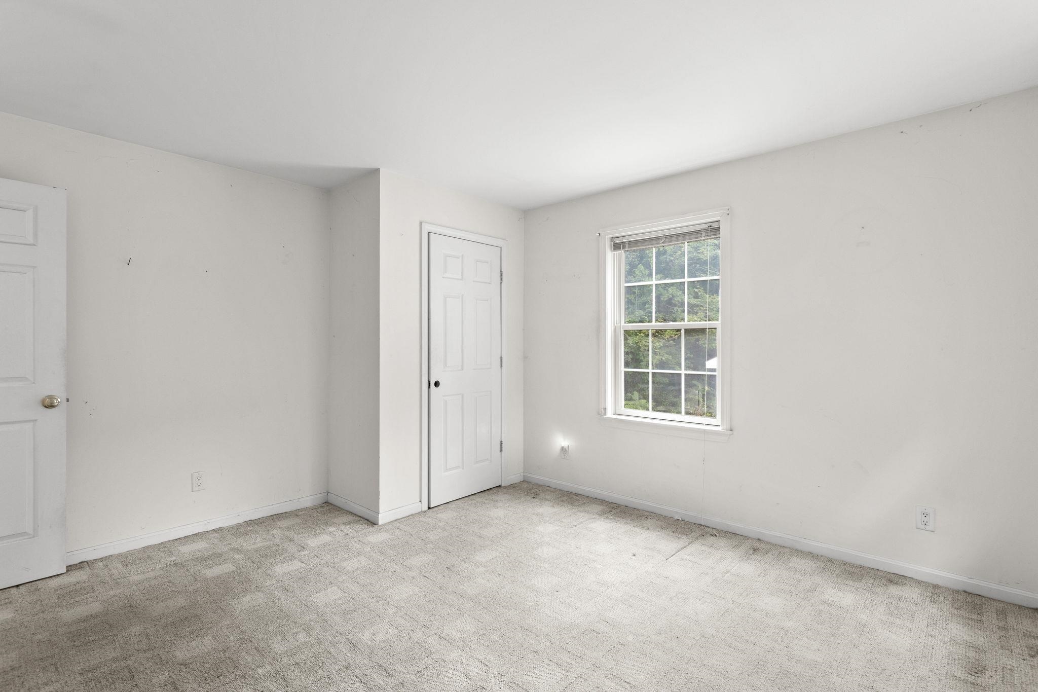 Chichester, New Hampshire 03258, United States, 3 Bedrooms Bedrooms, ,3 BathroomsBathrooms,Residential,Active,208290