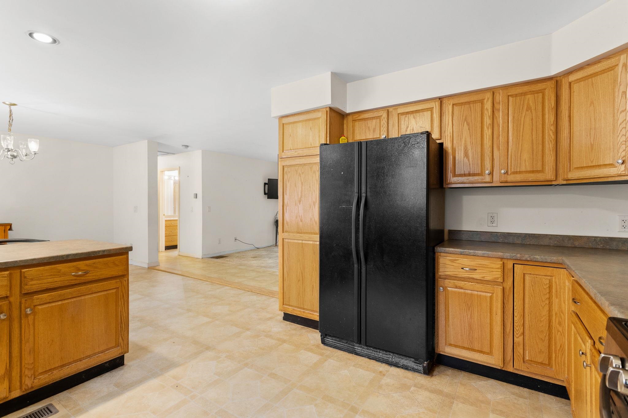 Chichester, New Hampshire 03258, United States, 3 Bedrooms Bedrooms, ,3 BathroomsBathrooms,Residential,Active,208290