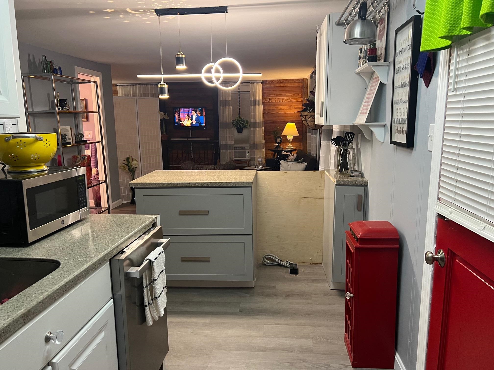 Manchester, New Hampshire 03104, United States, 1 Bedroom Bedrooms, ,1 BathroomBathrooms,Residential,Active,123820