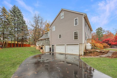 Photo of 1 Sheraton Drive, Hudson, NH 03051 (MLS # 5068098)