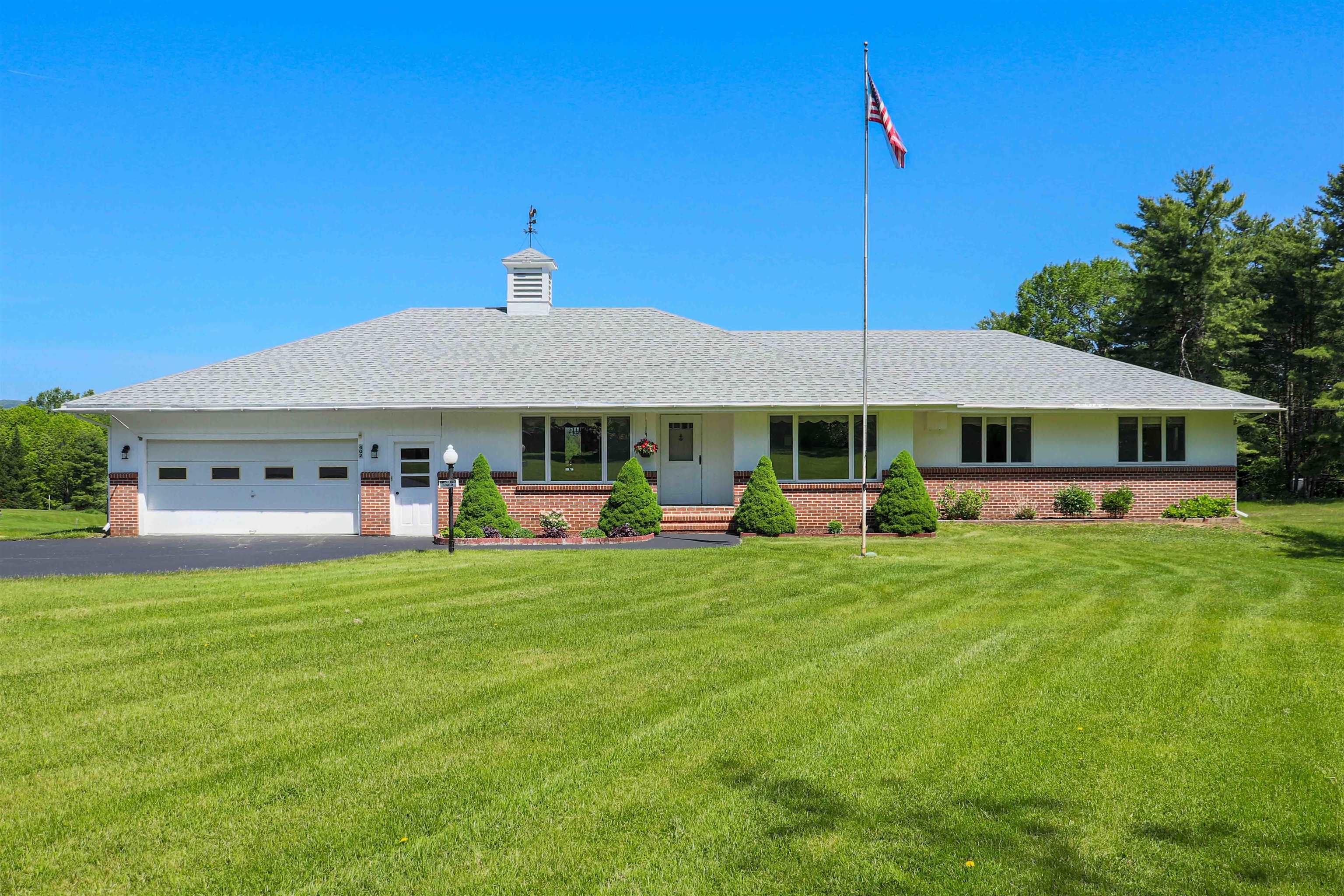 402 Pinnnacle Hill Road