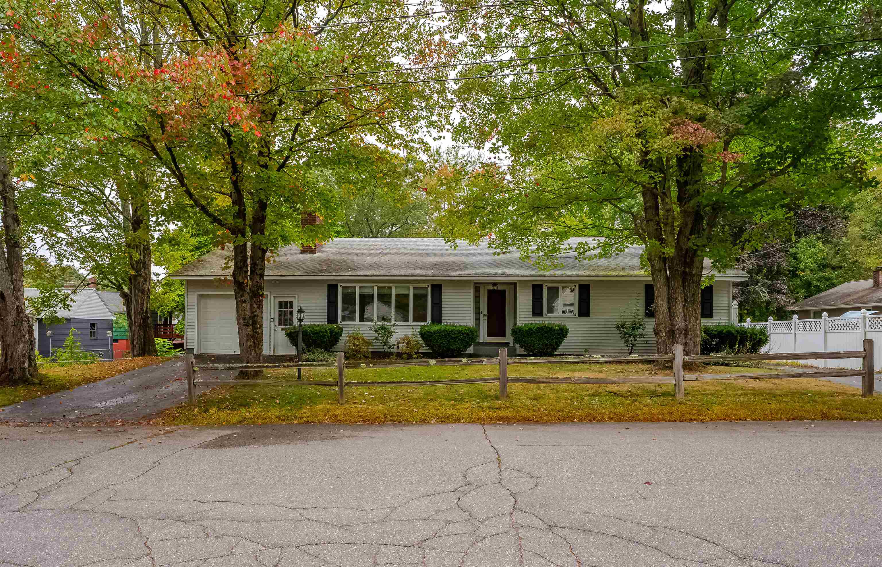 2 Oak Forest Street