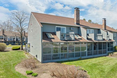 Property photo of 60 Weirs Road E1, Gilford, NH 03249
