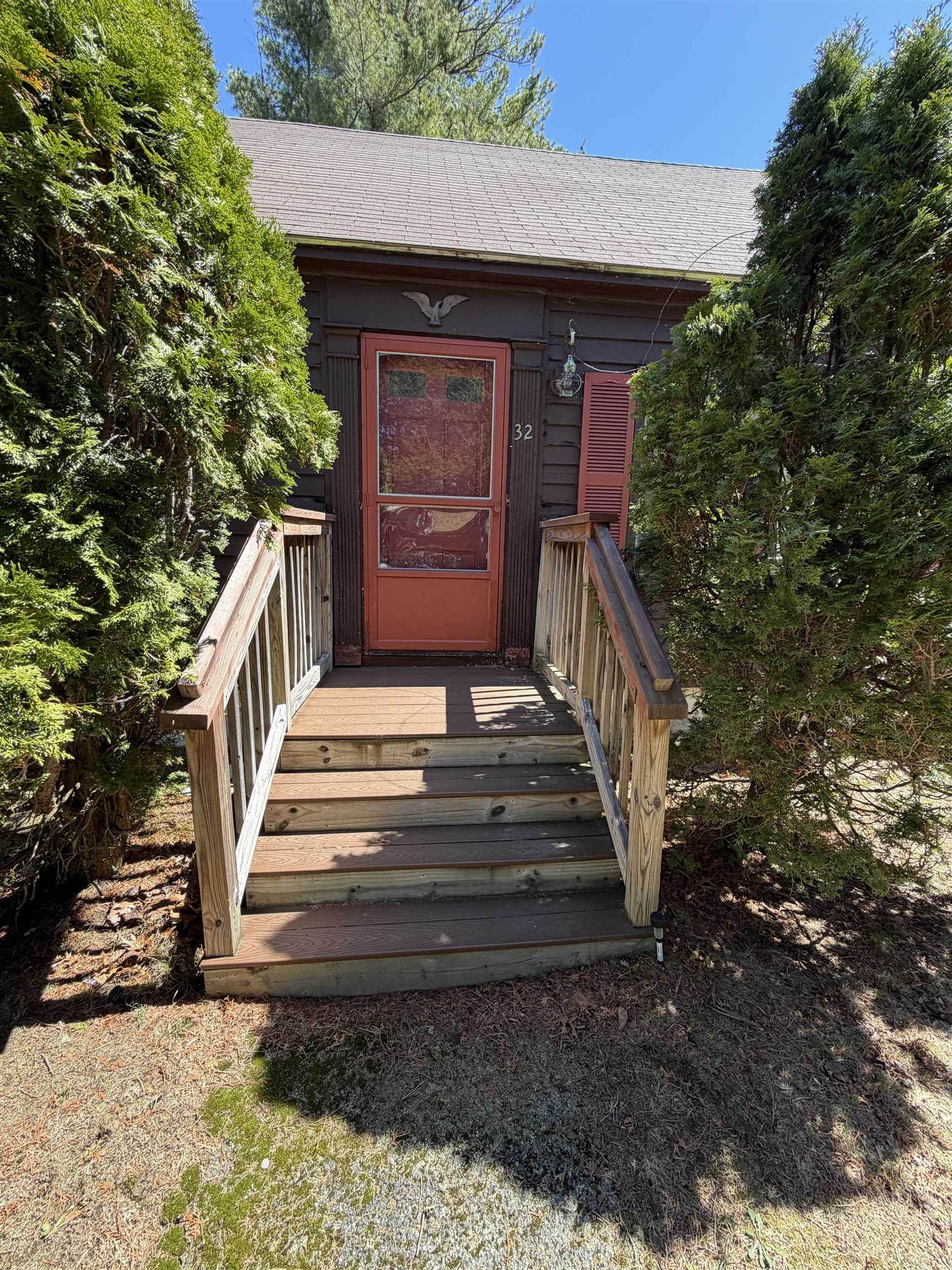 32 Cote Street