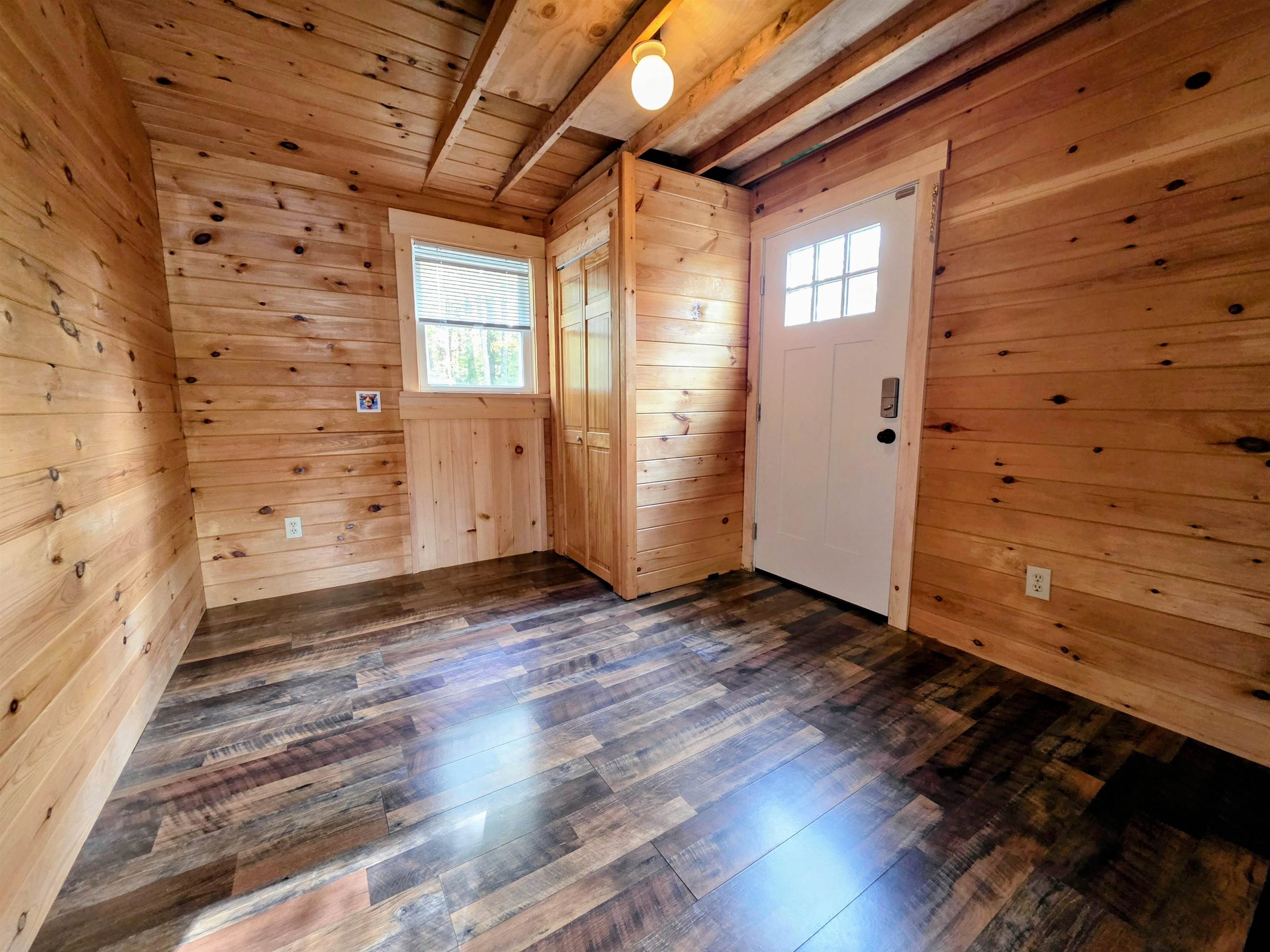 Gilmanton, New Hampshire 03237, United States, 2 Bedrooms Bedrooms, ,1 BathroomBathrooms,Residential,Active,227829