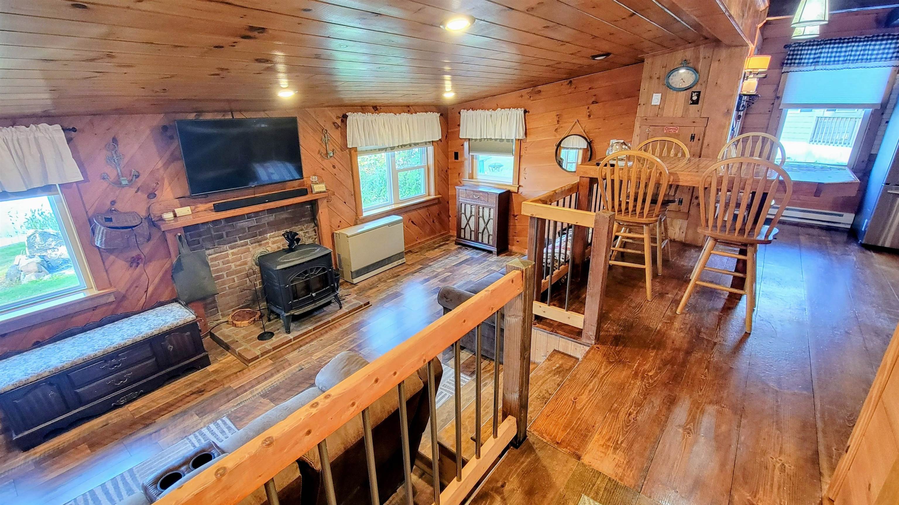 Gilmanton, New Hampshire 03237, United States, 2 Bedrooms Bedrooms, ,1 BathroomBathrooms,Residential,Active,227829