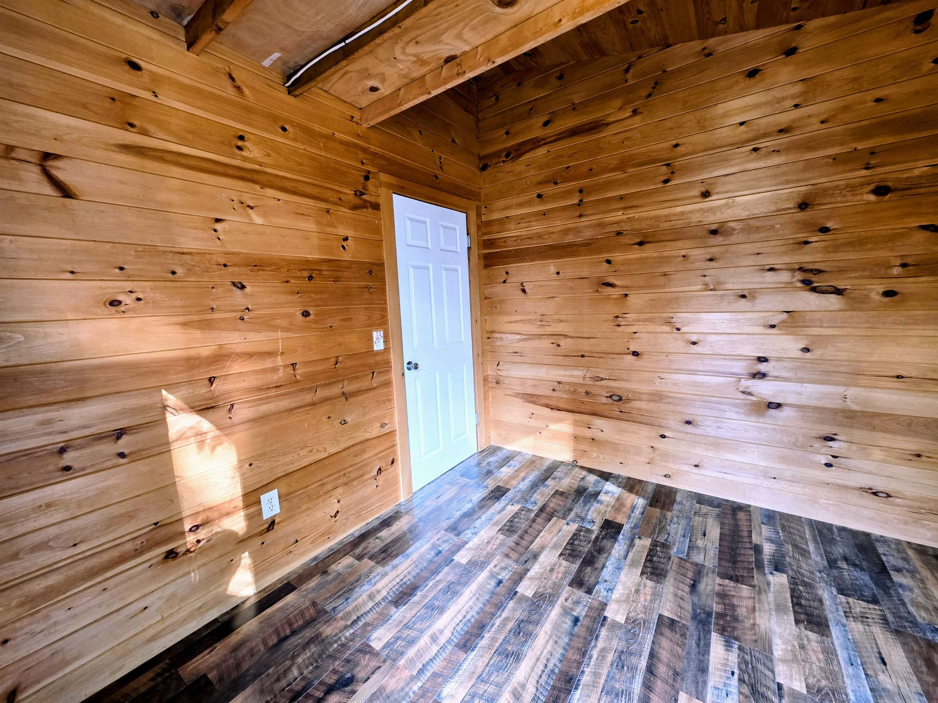 Gilmanton, New Hampshire 03237, United States, 2 Bedrooms Bedrooms, ,1 BathroomBathrooms,Residential,Active,227829