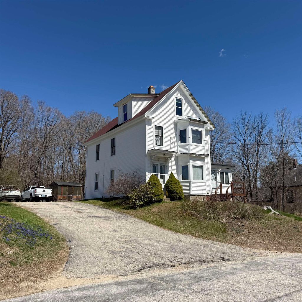 Photo of 30 Mooney Street, Farmington, NH 03851 (MLS # 5085867)