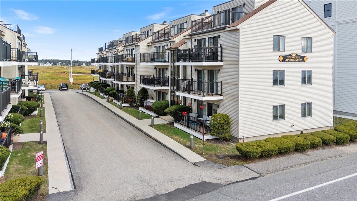 461 Ocean Boulevard B3