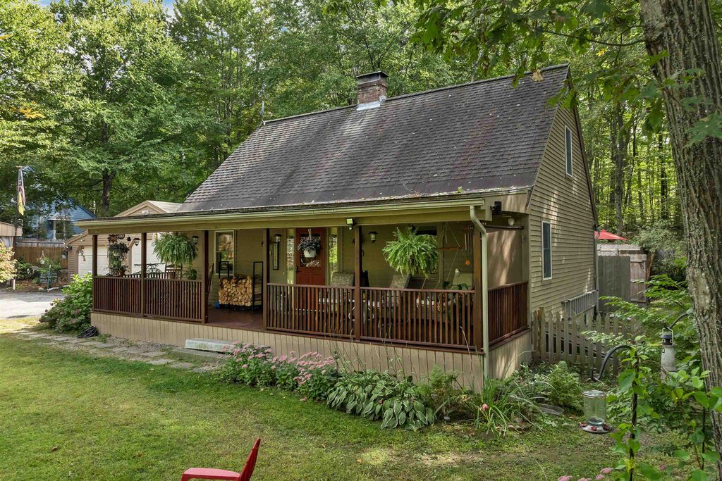 Photo of 23 Canterbury Crossing, Northfield, NH 03276 (MLS # 5062042)