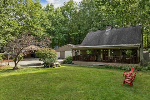 23 Canterbury Crossing Northfield NH 03276