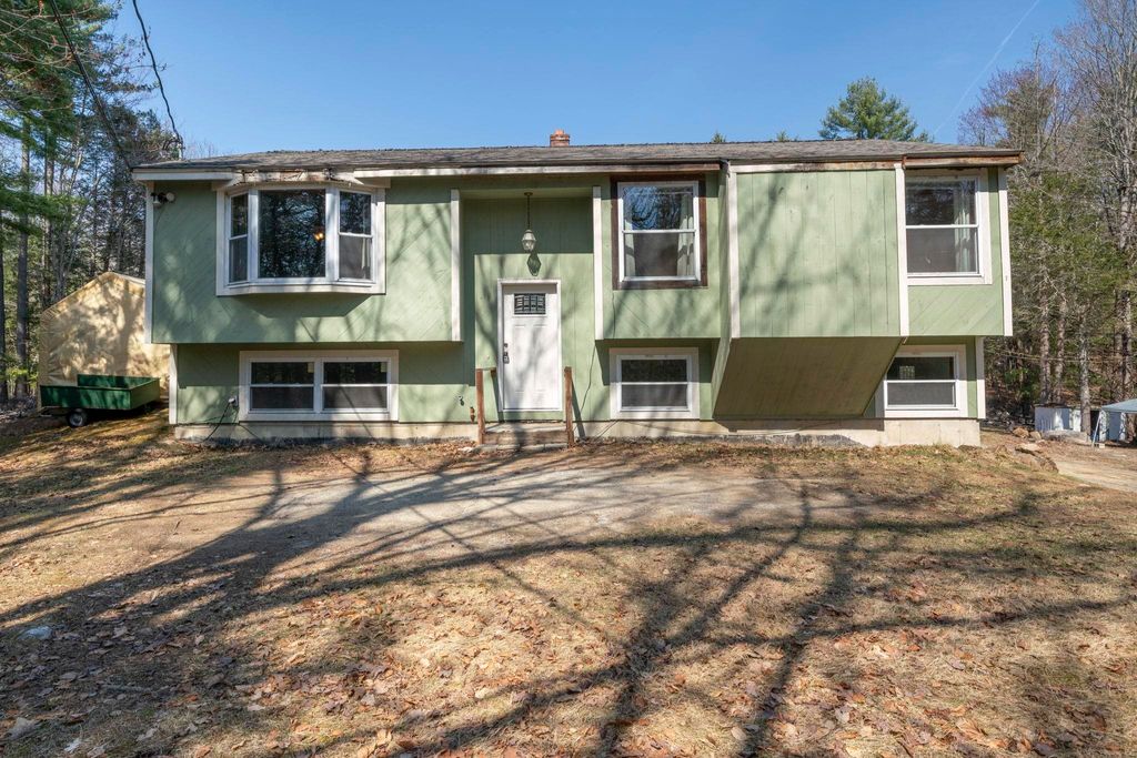 Photo of 73 Mount Delight Road, Deerfield, NH 03037 (MLS # 5083302)