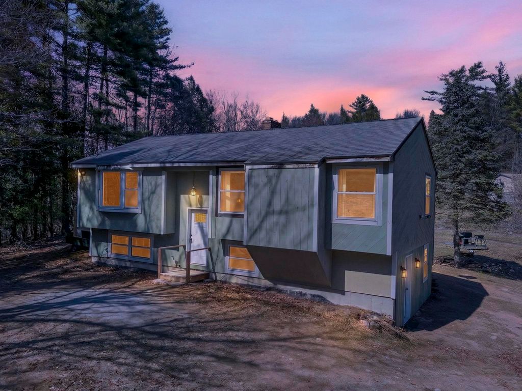 Photo of 73 Mount Delight Road, Deerfield, NH 03037 (MLS # 5083302)